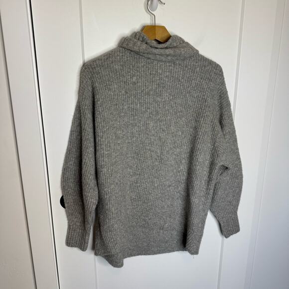& Other Stories Gray Knit Turtleneck Relaxed Fit Sweater Size XS - Picture 2 of 5